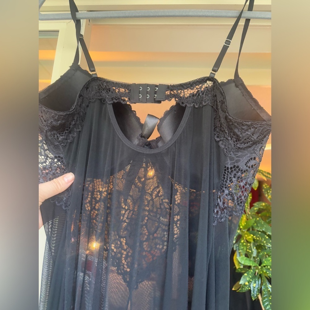 MAGIC SILK Exposed Long Black Sheer Lace Lingerie Gown – Sensual Mesh Size L - Picture 12 of 15